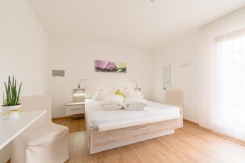 Hotel Garni Vinea Montis Termeno Extérieur photo